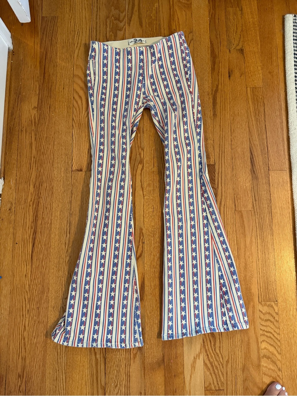 Free people We the Free Penny star and stripes pull on flare jeans, 24 - Picture 5 of 9